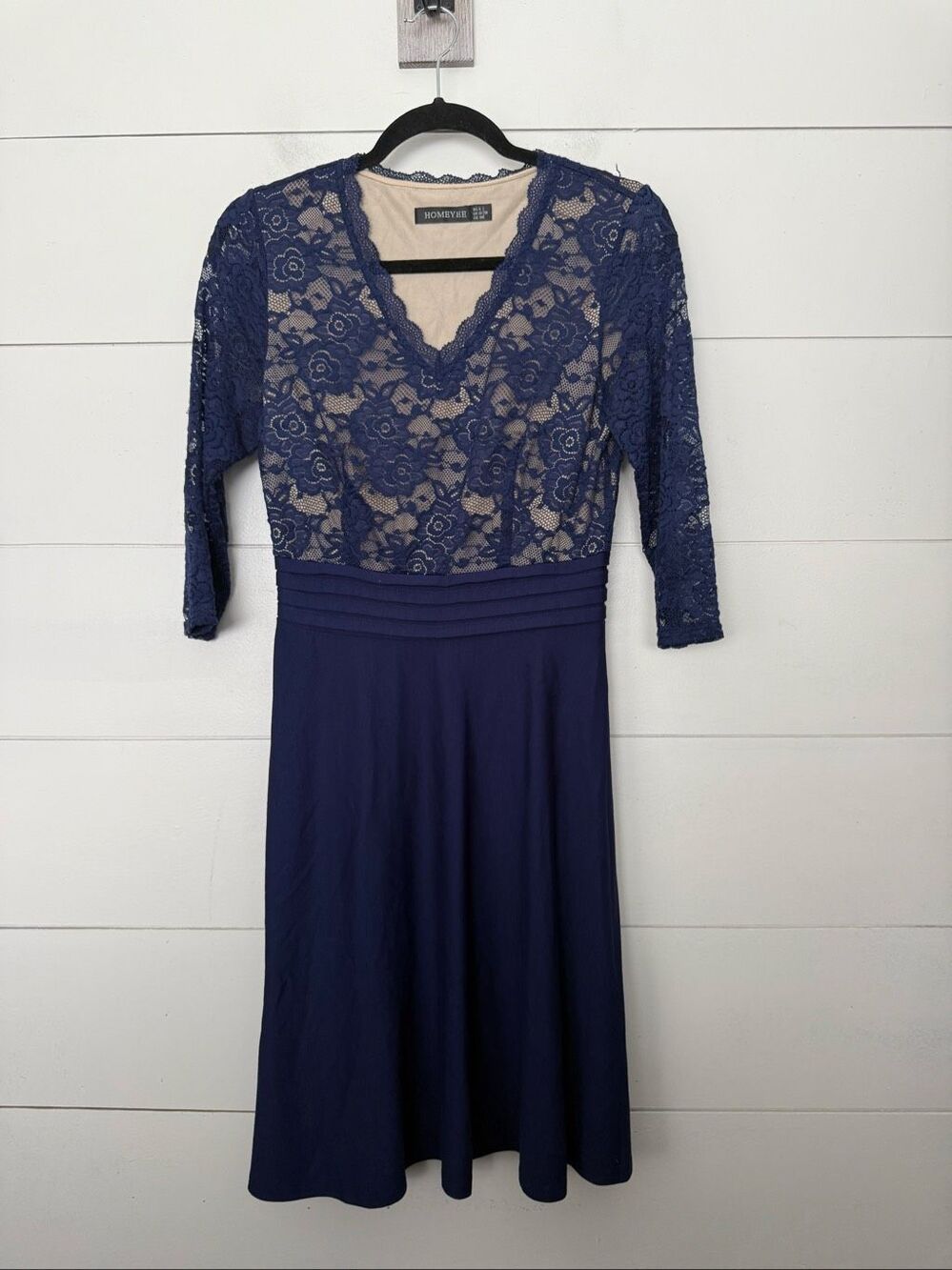 Homeyee Women’s 6 Navy Blue Lace 3/4 Sleeve Dress